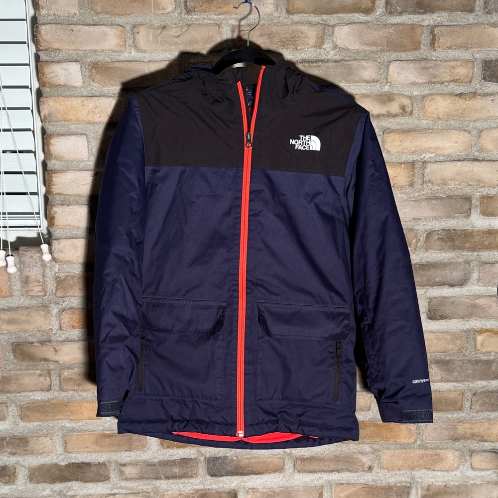 The North Face Boy’s Performance Jacket in Navy and Black